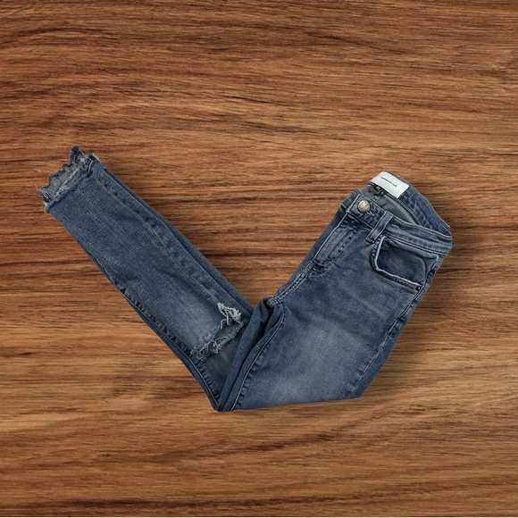 Current/Elliott Skinny Mid-Rise Raw Hem Distressed Jeans Sz: 25 - Picture 6 of 16